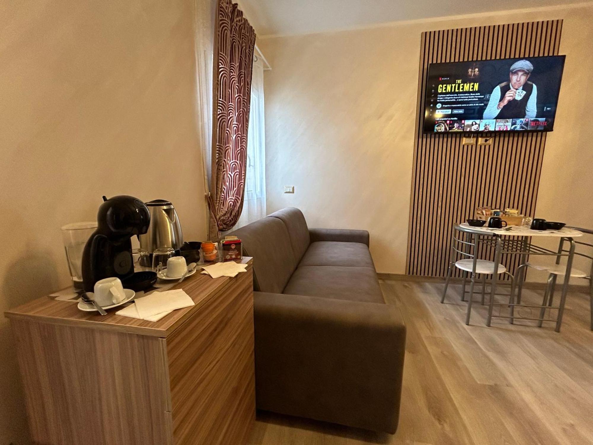פיומיצ'ינו Our Guest House מראה חיצוני תמונה